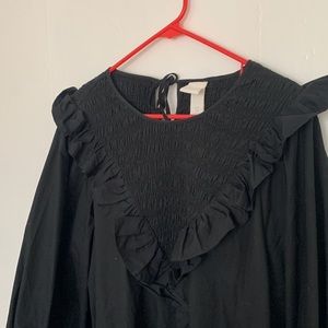 Ruffle and smock puff sleeve black h&m dress